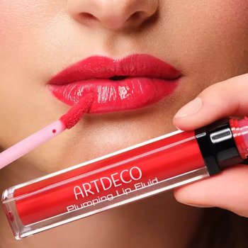Plumping Lip Fluid - Vyživujúci lesk pre väčší objem pier 3 ml
